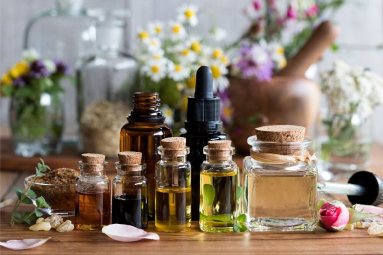 Découvrez les secrets des huiles essentielles pour une santé et un bien-être optimaux