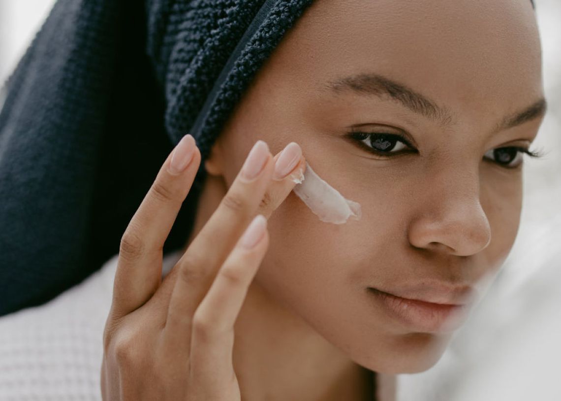 Peaux noires et métisses : des soins beauté sur mesure !