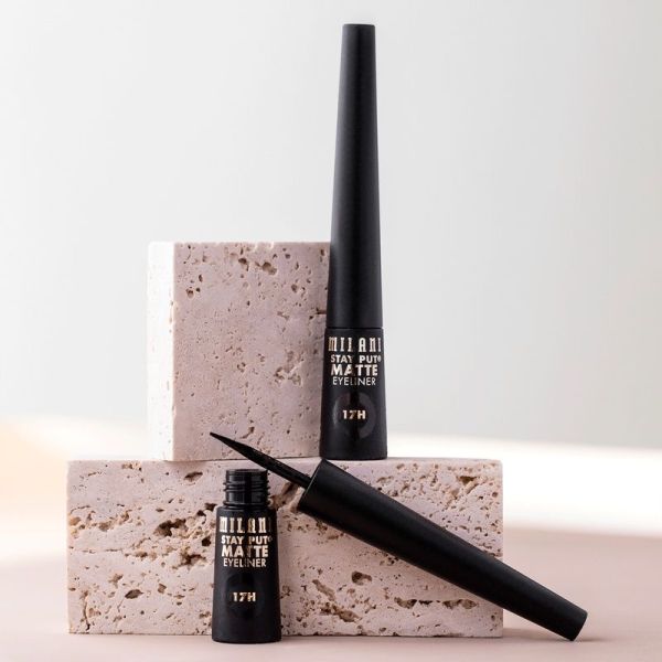 Eyeliner Stay Put Matte Eyeliner - Black Waterproof