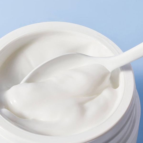 CRÈME FRAICHE DE BEAUTÉ® Crème Riche Hydratante l 48h - 50ml