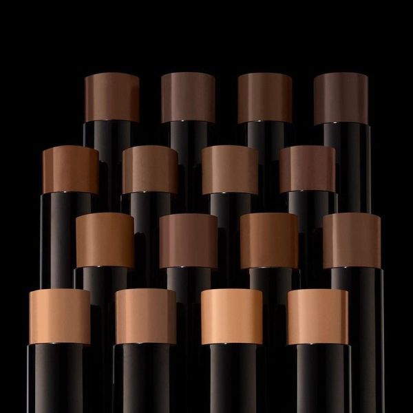 Skin Perfecting Stick Foundation SPF 15 - NUTMEG