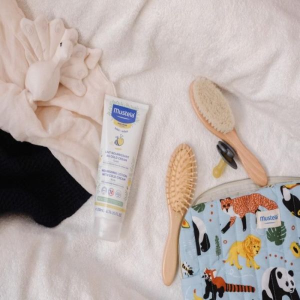 Peau sèche Lait nourrissant au Cold Cream à la cire d'abeille BIO - 200ml