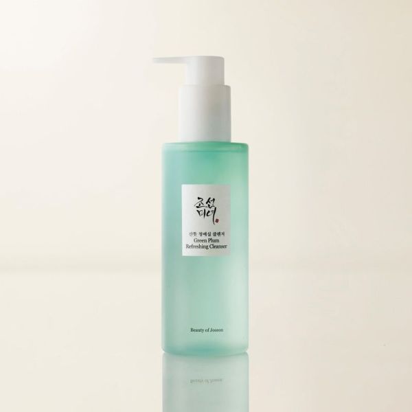 Green Plum Refreshing Cleanser - 100ml