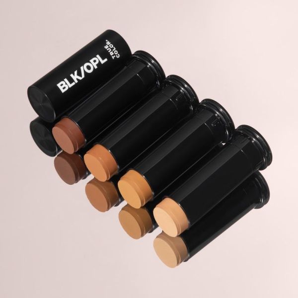 Skin Perfecting Stick Foundation SPF 15 - NUTMEG