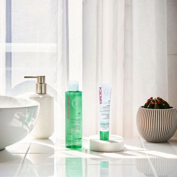 Crème hydratante compensatrice AC CONTROL - 40 ml