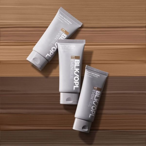 Even True Flawless Liquid Foundation - RICH CARAMEL