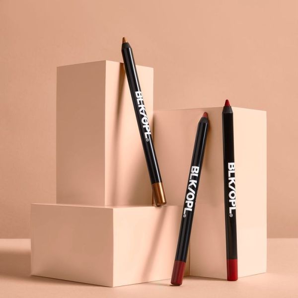 Precision Lip Definer - THE LOOP