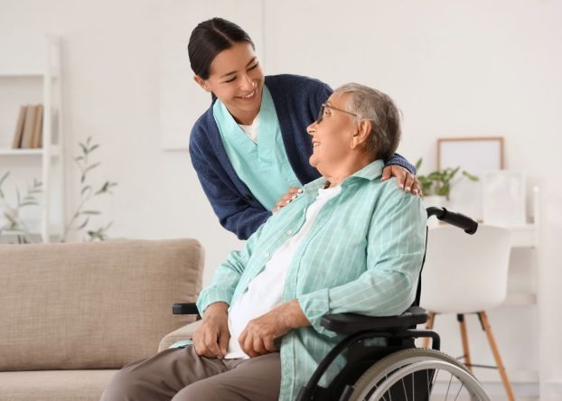 Maintien à domicile : bien plus qu’un service, un engagement pour notre pharmacie